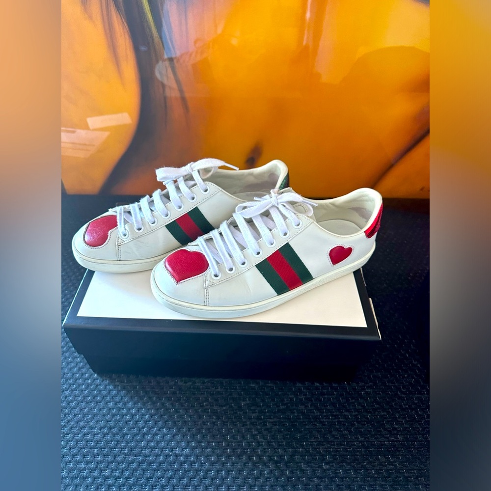 Gucci sneakers